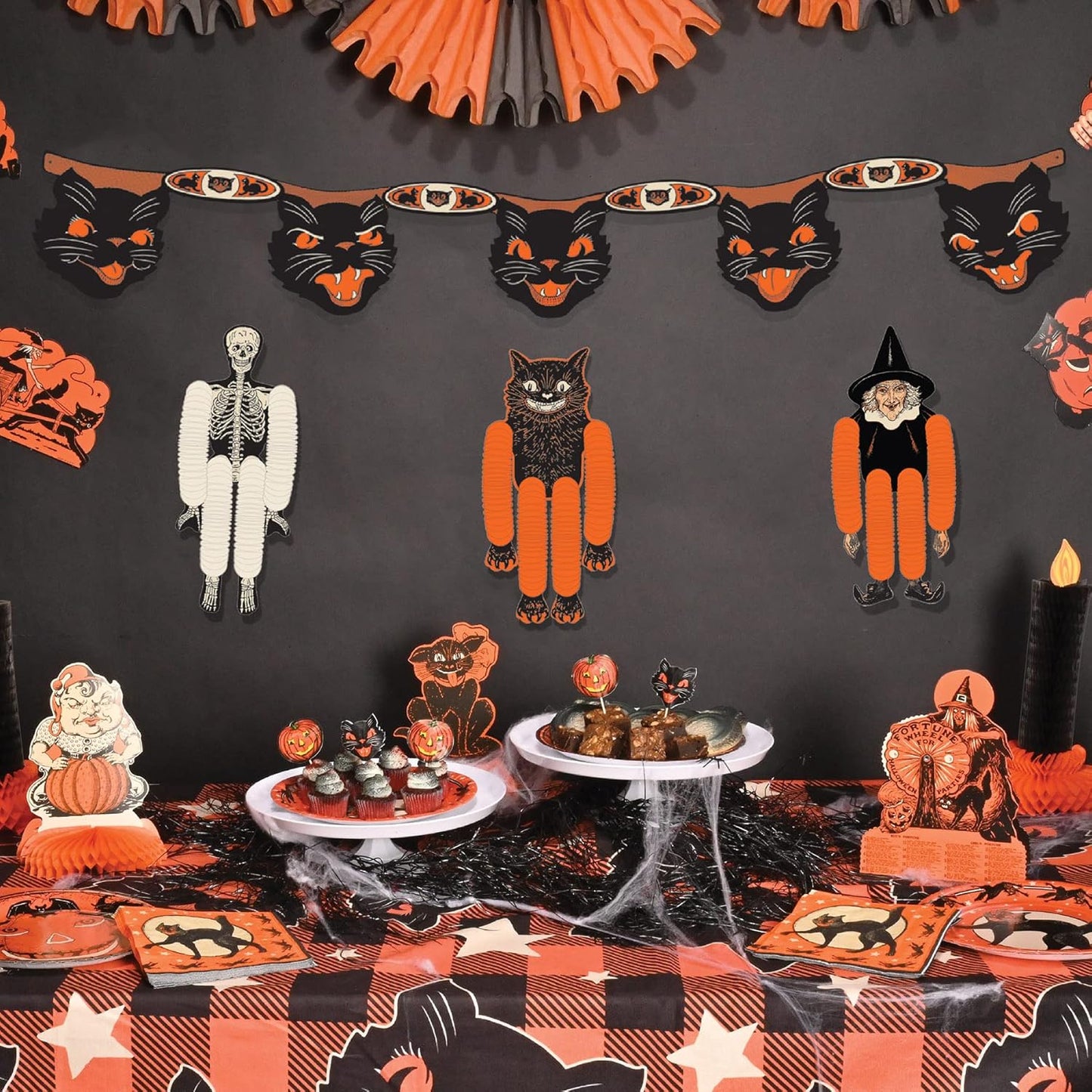 Vintage Halloween Jointed Cat Streamer 4ft