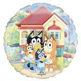 Bluey and Bingo and family panoramic Balloon with cartoon characters in front of a house, featuring the brand 'anagram'.