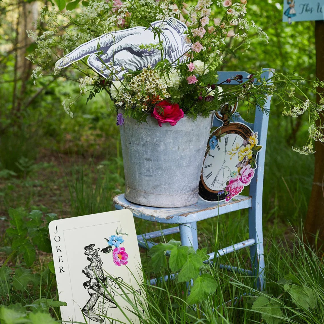 Alice in wonderland theme decoration